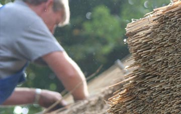 professional Calne thatchers